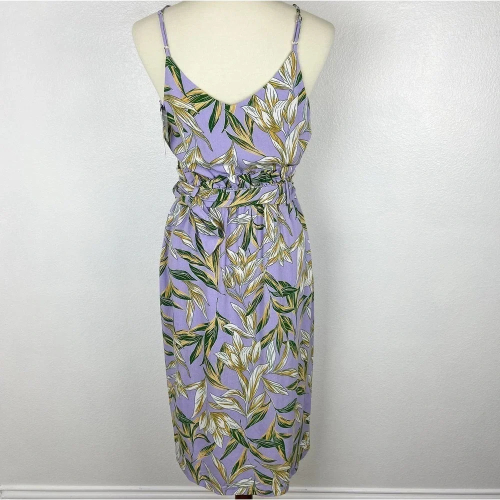 J.O.A. Raya Lavender Tropical Belted Midi Dress - Picture 12 of 13